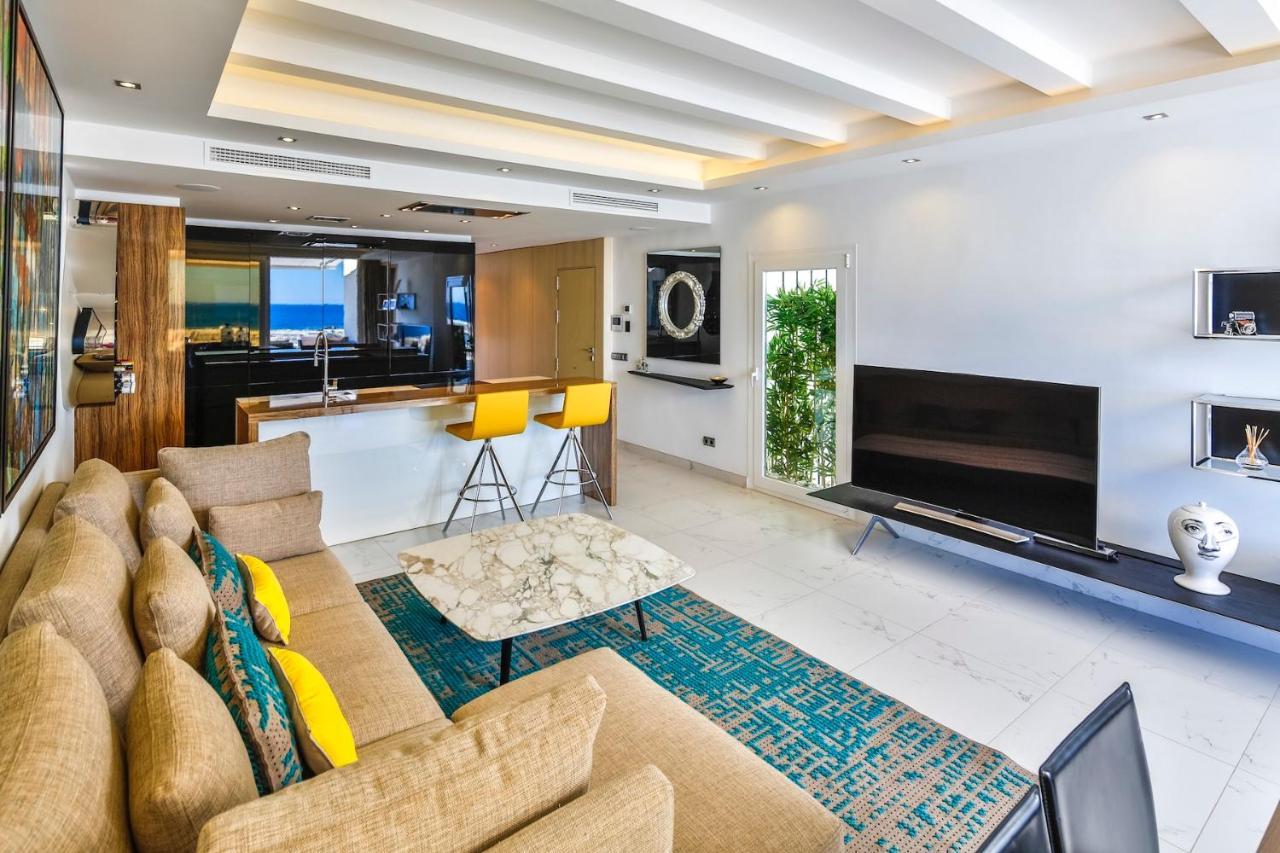 306 -luxury Selection- Puerto Banus Front Line Penthouse Apartment